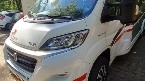4p Sunlight semi-integrated uit 2015