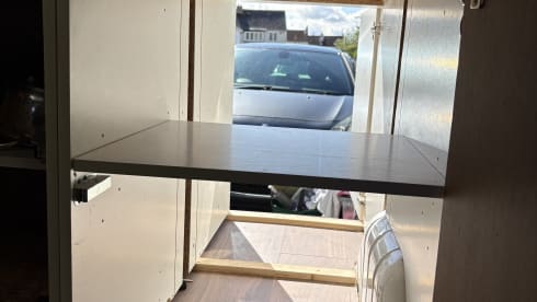 Bingwu – 2 berth Ford campervan from 2007