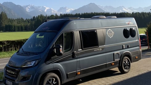 Malibu – Malibu Van 640 LE charming GT sky view