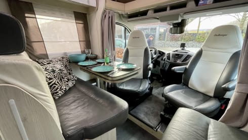 4p Challenger alcove from 2019