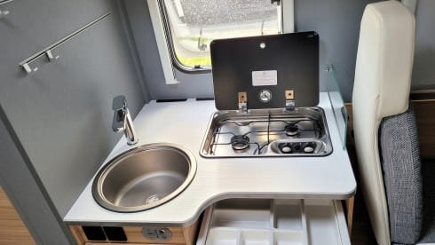 Happy family – Gepflegtes Wohnmobil BJ2023 zu mieten 