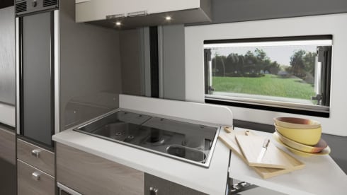 BCV – Swift-Campervan mit 4 Schlafplätzen ab 2025