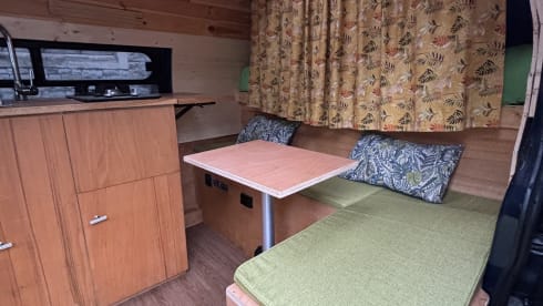 Mazie – 🚐 Adventure-Ready Campervan | Cozy, Fully Equipped & Pet-Friendly! 🏕️