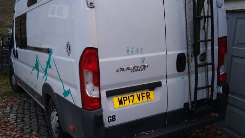Scout – Fiat Ducato Family Adventure Campervan - 4 travel seats, sleeps 4-6