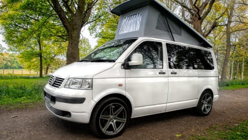 VW Campervan for hire (4 berth) Based in Manchester