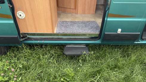 Te huur camper Fiat Ducato Moncayo fabriekscamper met airco