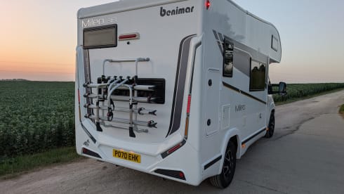 Ben – Luxury 4 berth Benimar Mileo 313 Compact Motorhome