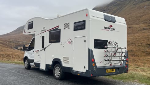 Rascals – 6 berth Ford roller team zefiro 