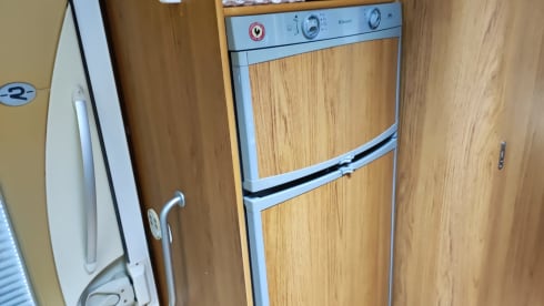 MadMax55 – Ideal for a couple and child