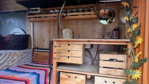 Bhumi – My romantic Mercedes campertruck is looking for adventure 