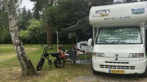 Loutje  – Ruime opgeknapte 4p Fiat alcove uit 2000