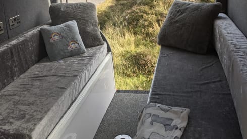 Vinny – Mercedes Sprinter mwb Hochdach