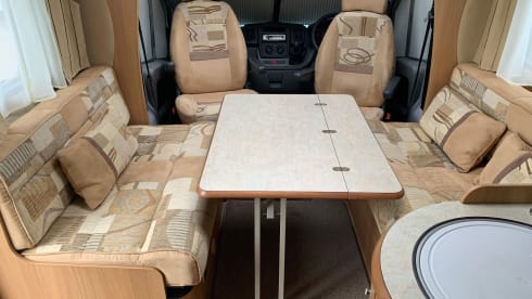 Bolly – 4 berth Swift Bolero 680FB