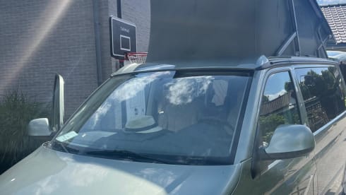 2012 4-person Volkswagen campervan