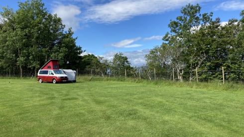 Stella – Beautiful 4 Berth VW Campervan