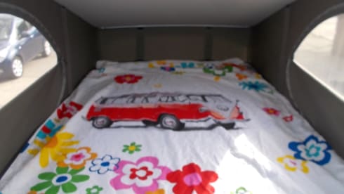 VW T5 California, 4 person sleeping places, 4 seats