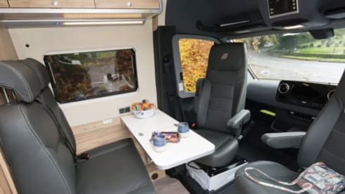 Henry  – Explore in Style with Luxury Hymer Grand Canyon S Crossover