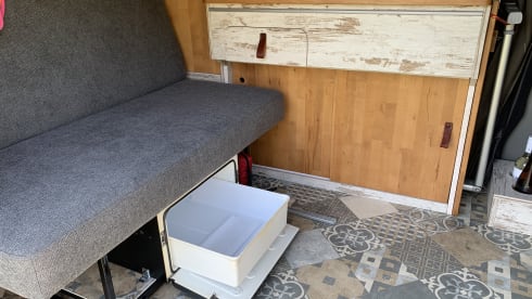 KIWI  7 – Opel Vivaro (ECO) bus camper . completely self-sufficient
