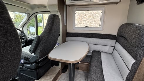 Adventure II – 4 couchettes - RollerTeam T-Line 700