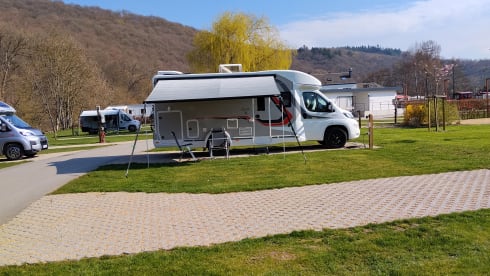 5p Challenger semi-integrated from 2021