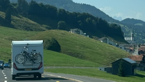 Fun On Wheels – 2-seater Bürstner semi-integrated from 2026