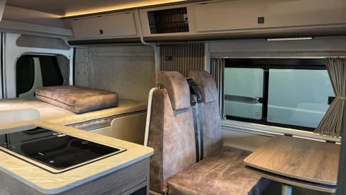 Hooglander – Peugeot bus camper - Bronckhorst Campers