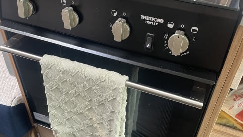Bailey – 2 Berth Bailey Automatic Campervan 2024
