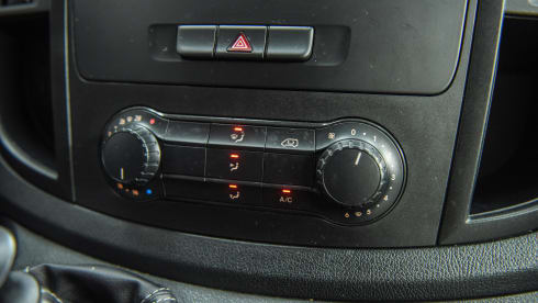 Amigo – 2er-Mercedes-Benz-Bus aus dem Jahr 2017