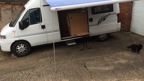 Turbo Colin – 2 berth Fiat Ducato 'Dreamfinder' campervan