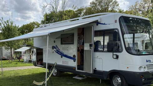 Guus – 5p Niesmann + Bischoff Arto 69