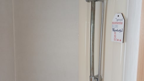 Spacious Fiat 2006 with a fixed bed, air conditioning and a very cozy interior.