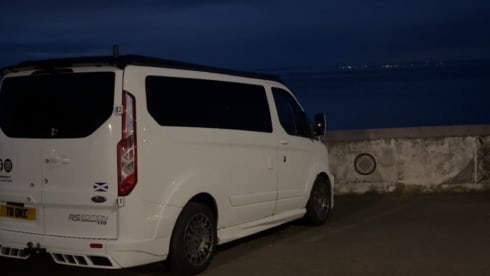 Custom campers 