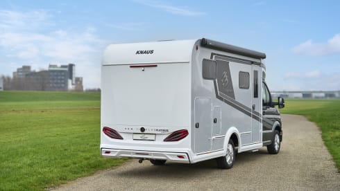 Knaus 650 MEG – Super-luxury Knaus 650 MEG, AUT/AIRCO/177 HP/Lithium battery New