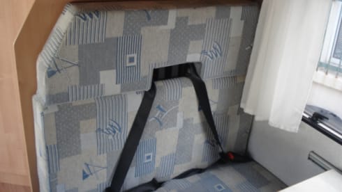 Mel – 5 berth Fiat Family Motorhome  6 seats with belts