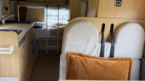 Ruime Dethleffs Familiecamper | 5 Personen | Compleet & Vakantieklaar