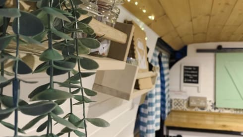 Julie – Julie the handcrafted T4 Campervan