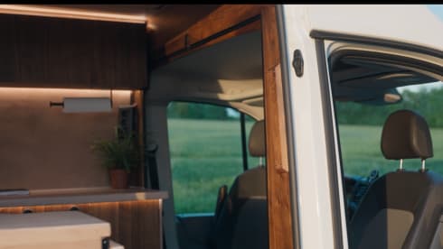 2-seater Volkswagen bus from 2018