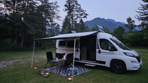 Maliki II – 5***** Dethleffs CamperVan - 2023 - full option - 6.4 meters - 140 hp