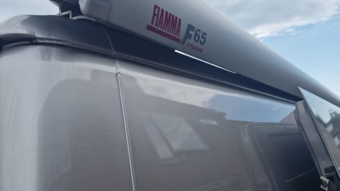 Tweede Hans – 2p Fiat bus from 2003