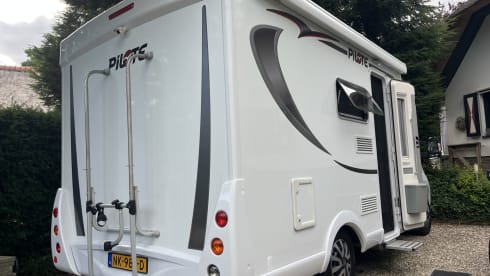 " Dushi bida " –  Pilote P600 compact camper for 2 people from 2015