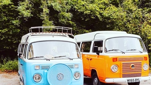 Terry – Terry - Retro VW T2 Bay Window Campervan!