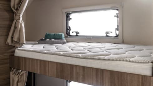 OSHA YA RADGE – 7 Berth Brand New Beautiful Motor Home