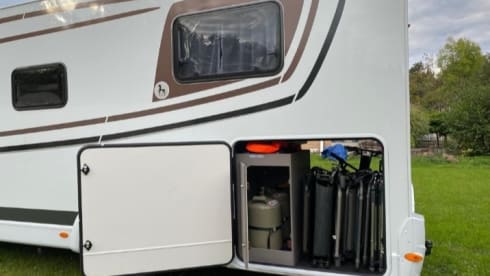 Perfecto Deluxe  – Etrusco 7400 Qb