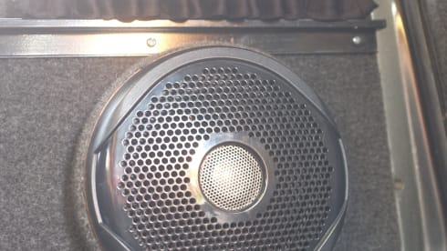 2 berth VW T4 Campervan - *Insurance Included* - 3 miles from INESS AIRPORT