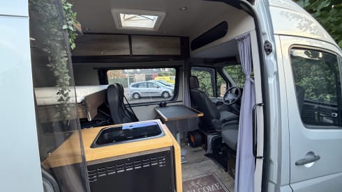 Buzz – Camping-car Mercedes-Benz 4 places de 2007