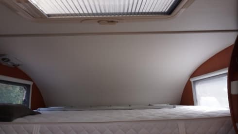 Citroën Alkloof camper – 4p Citroën alcove from 2013