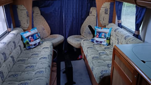 Dakota – 4 berth Autotrail alcove from 2004