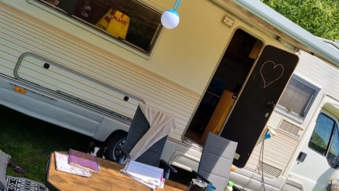 Jankies – Fiat Alcove 1998 🚎 max 5 persons 