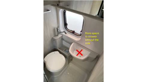 Camper van for rent from 2020 - Fiat Ducato Livingstone 5