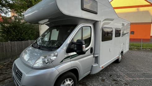 Mannitwou – LMC Liberty Breezer 698